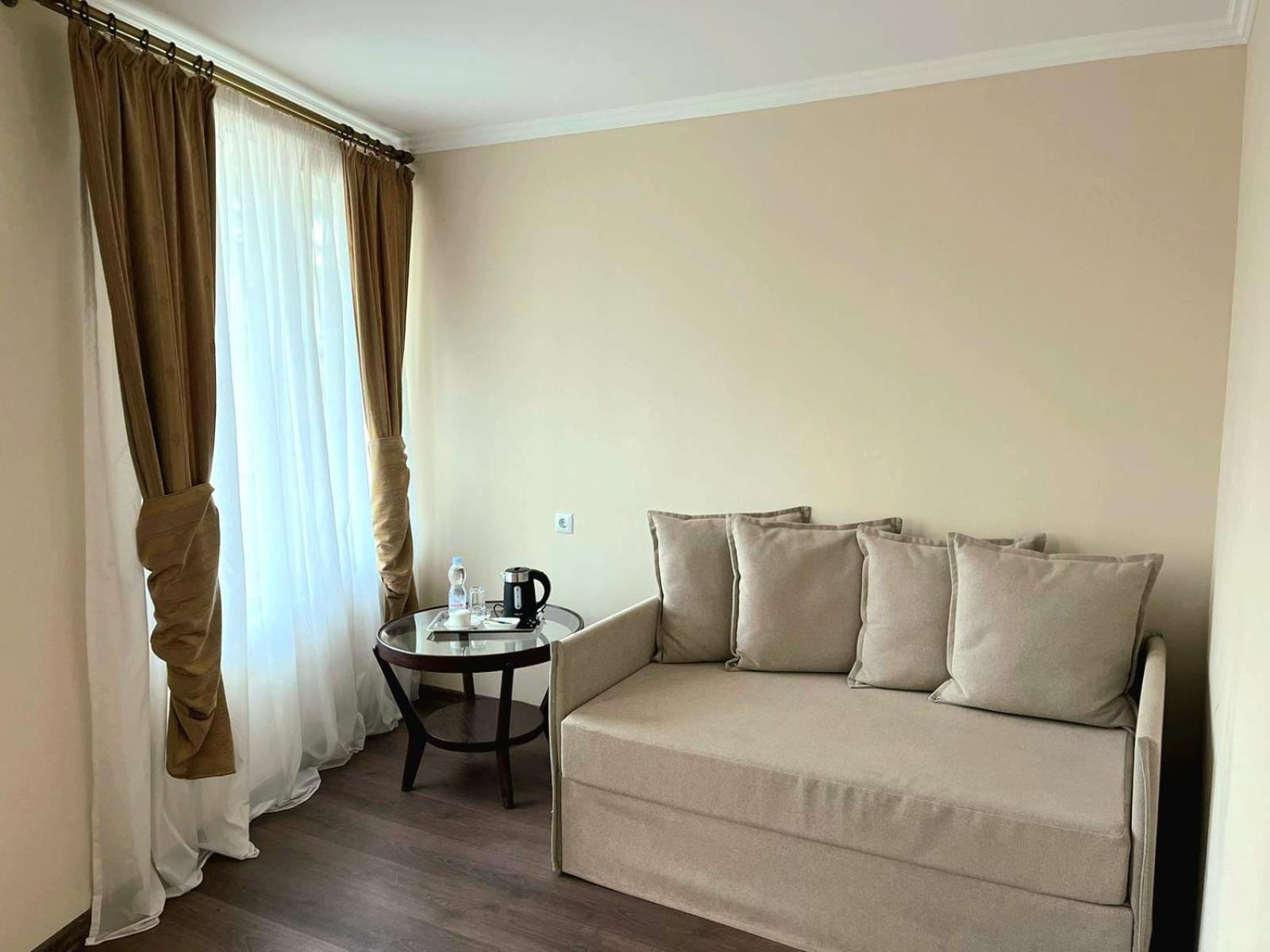 Beaumonde Hotel Тбилиси Экстерьер фото
