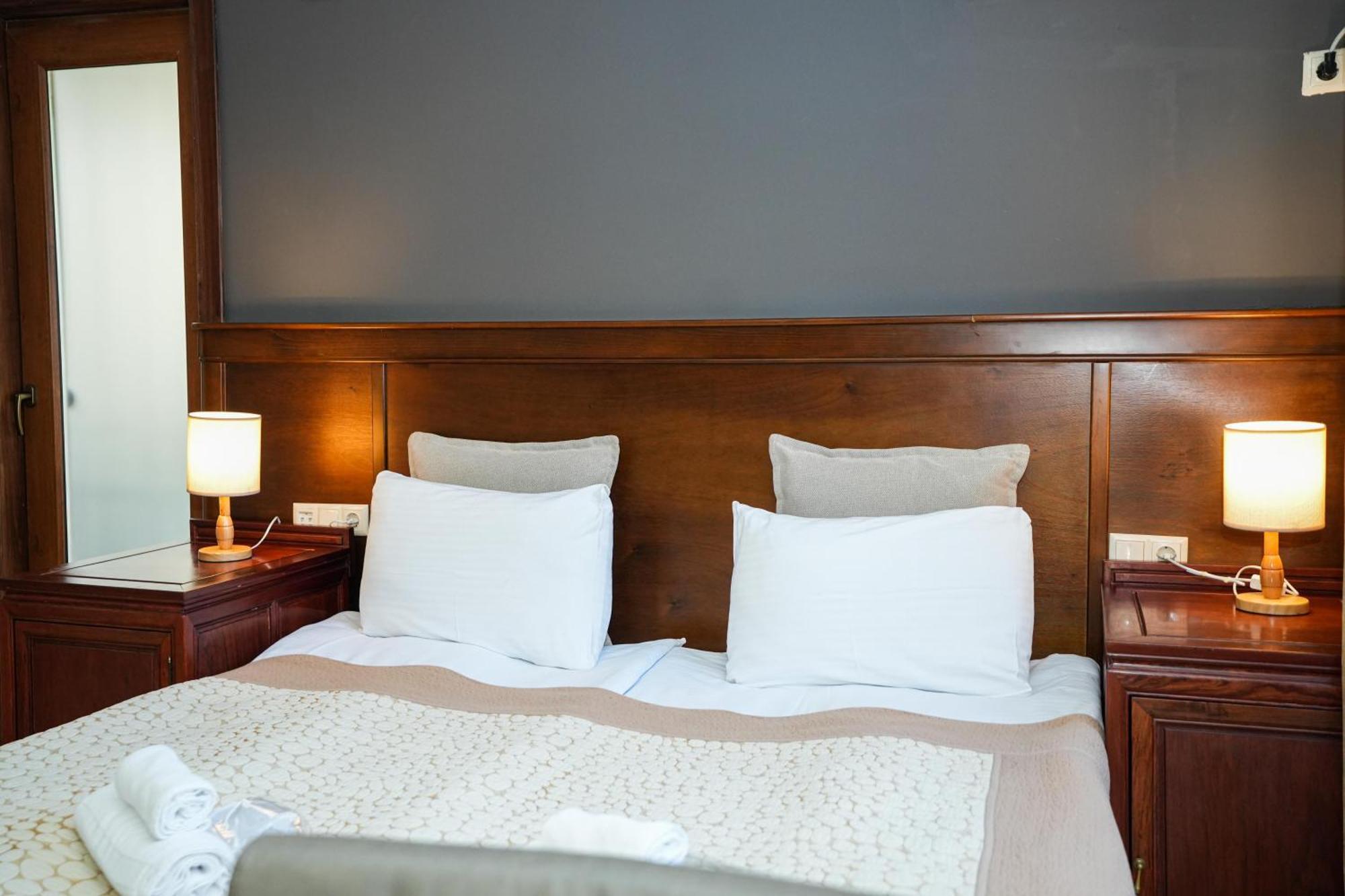Beaumonde Hotel Тбилиси Экстерьер фото